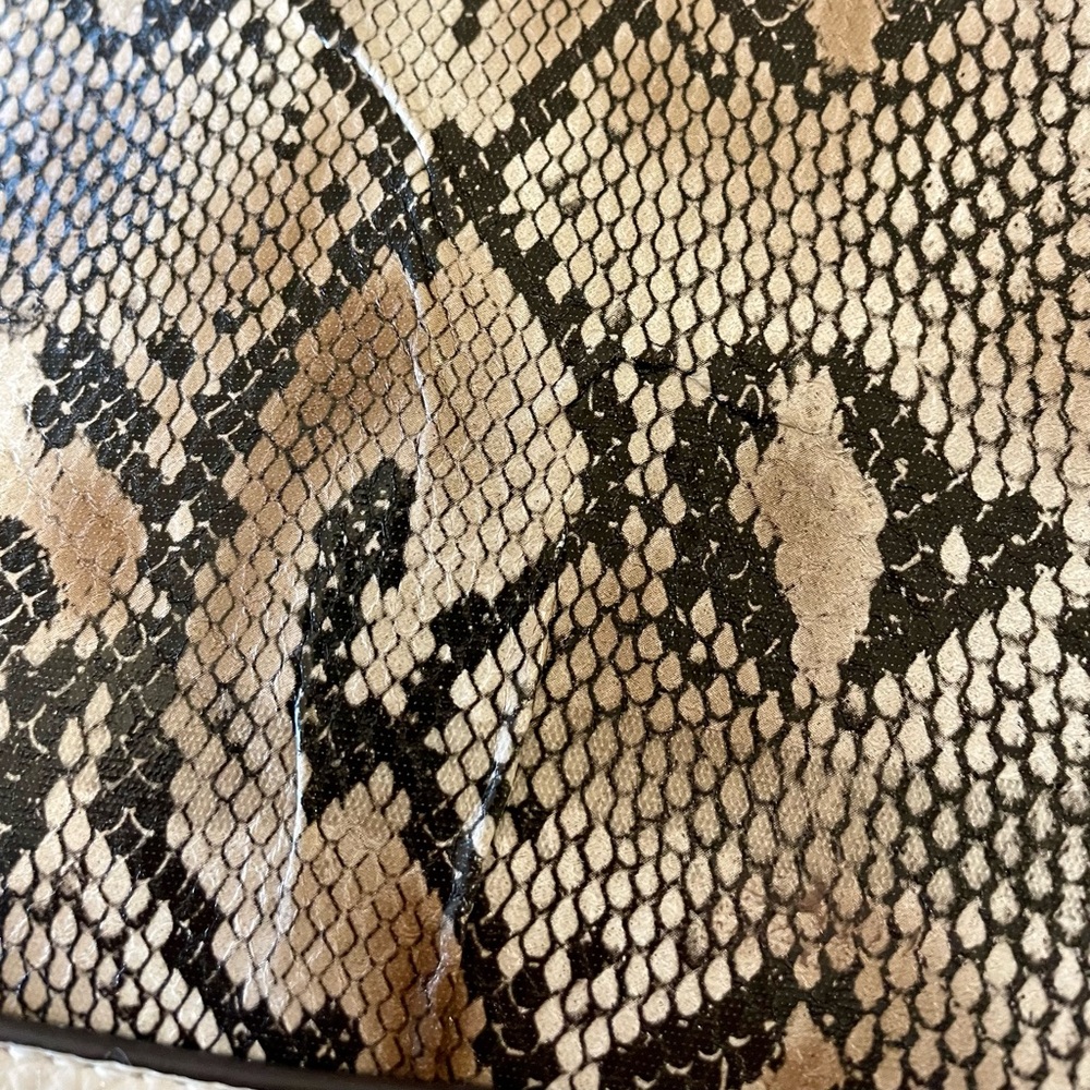 Dana Buchman Snake Skin Tote Bag - Picture 3 of 12